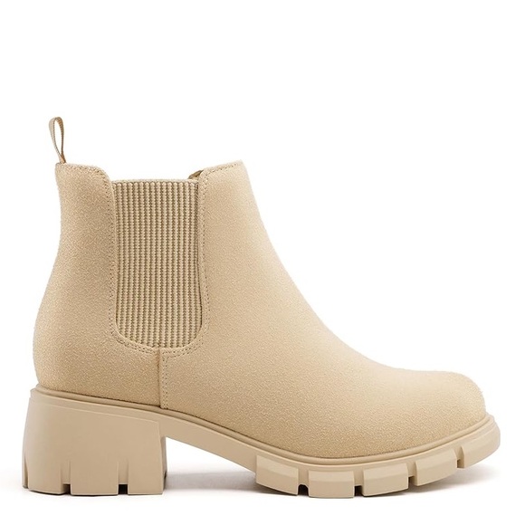 Amazon | Tan Ankle Boots Size 9.5 - Picture 1 of 7